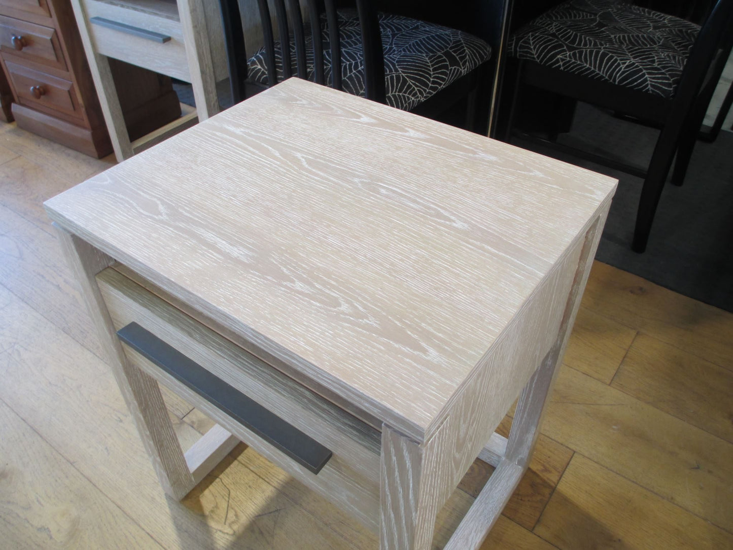 Porto Nightstand "Coastal Brushed Oak"