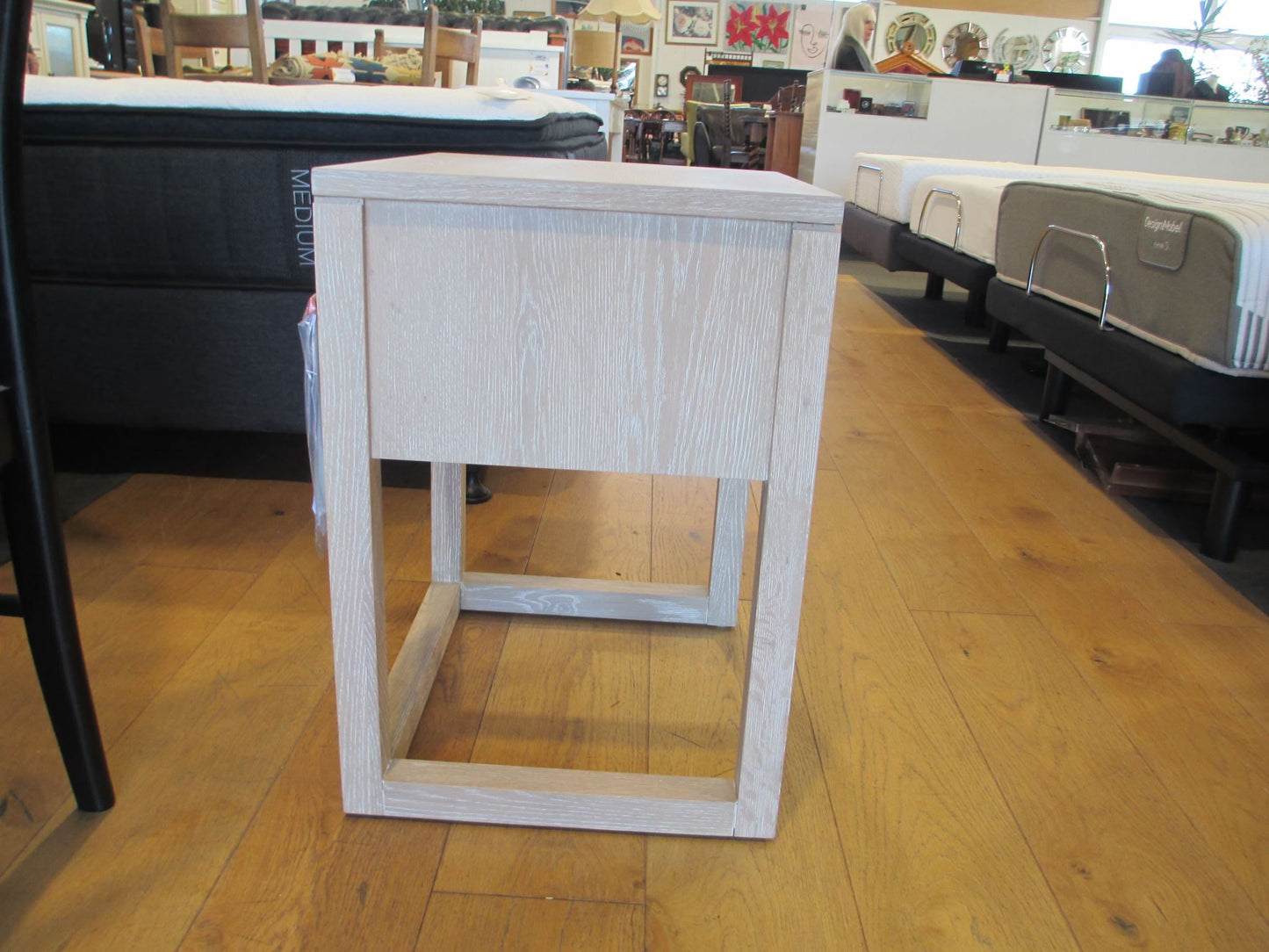 Porto Nightstand "Coastal Brushed Oak"