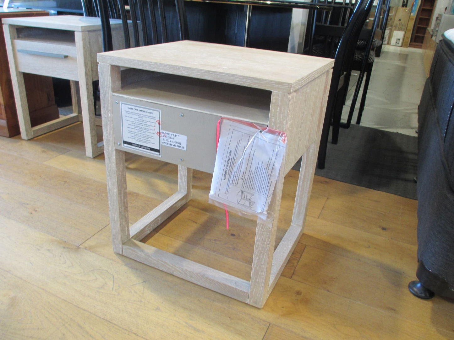 Porto Nightstand "Coastal Brushed Oak"