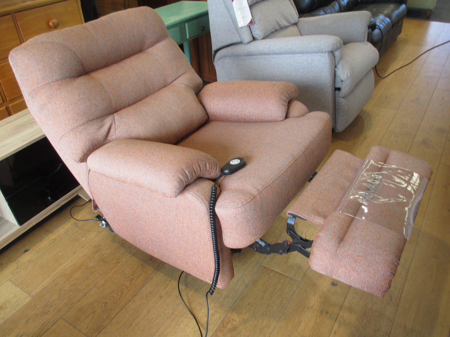 Kovacs Euro Ezi-Out Motorised Recliner