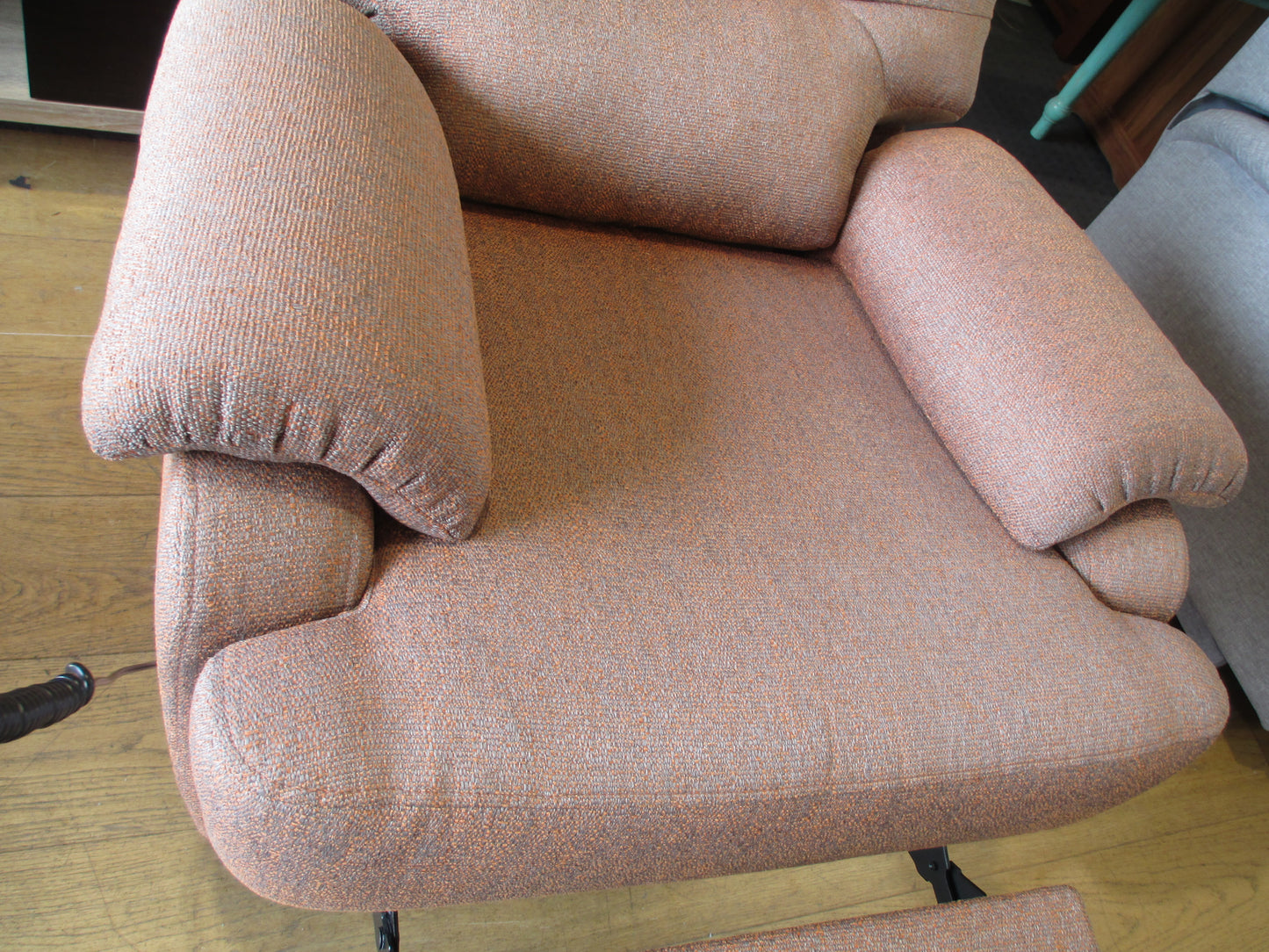 Kovacs Euro Ezi-Out Motorised Recliner