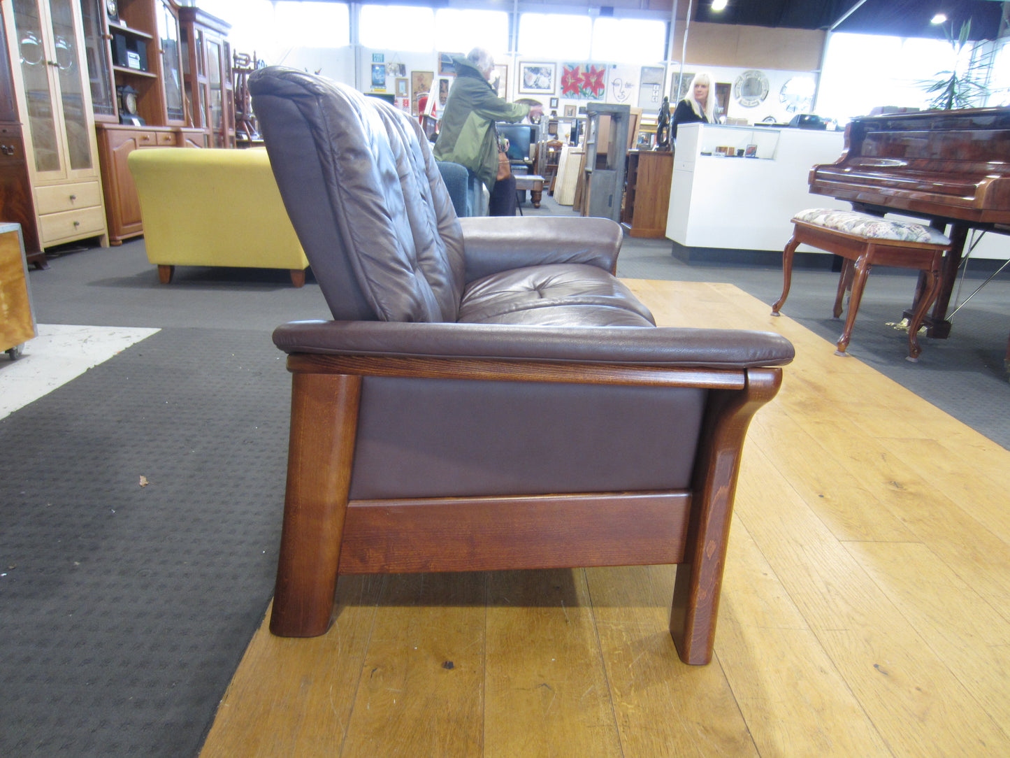 Ekornes Stressless 2 Seater Recliner Sofa