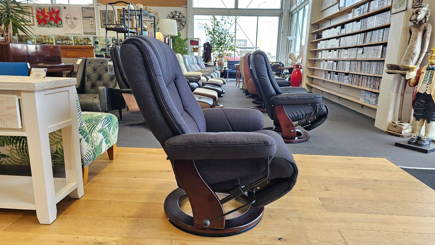 Maui Recliner - Ebony