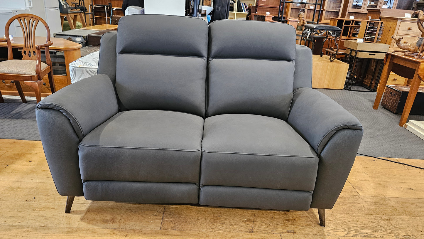Sudbury 2 Seater Leather Electric Recliner Sofa