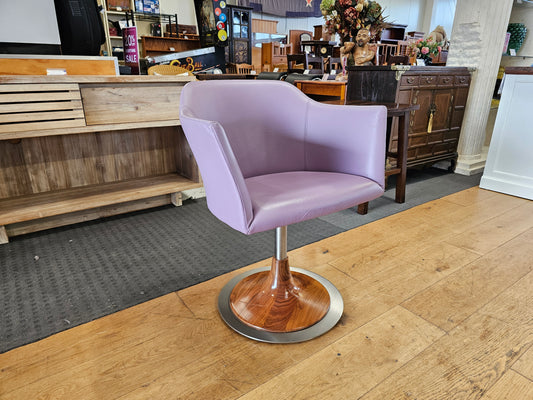 Set of 4 - Porada 'Kelly' Swivel Chairs