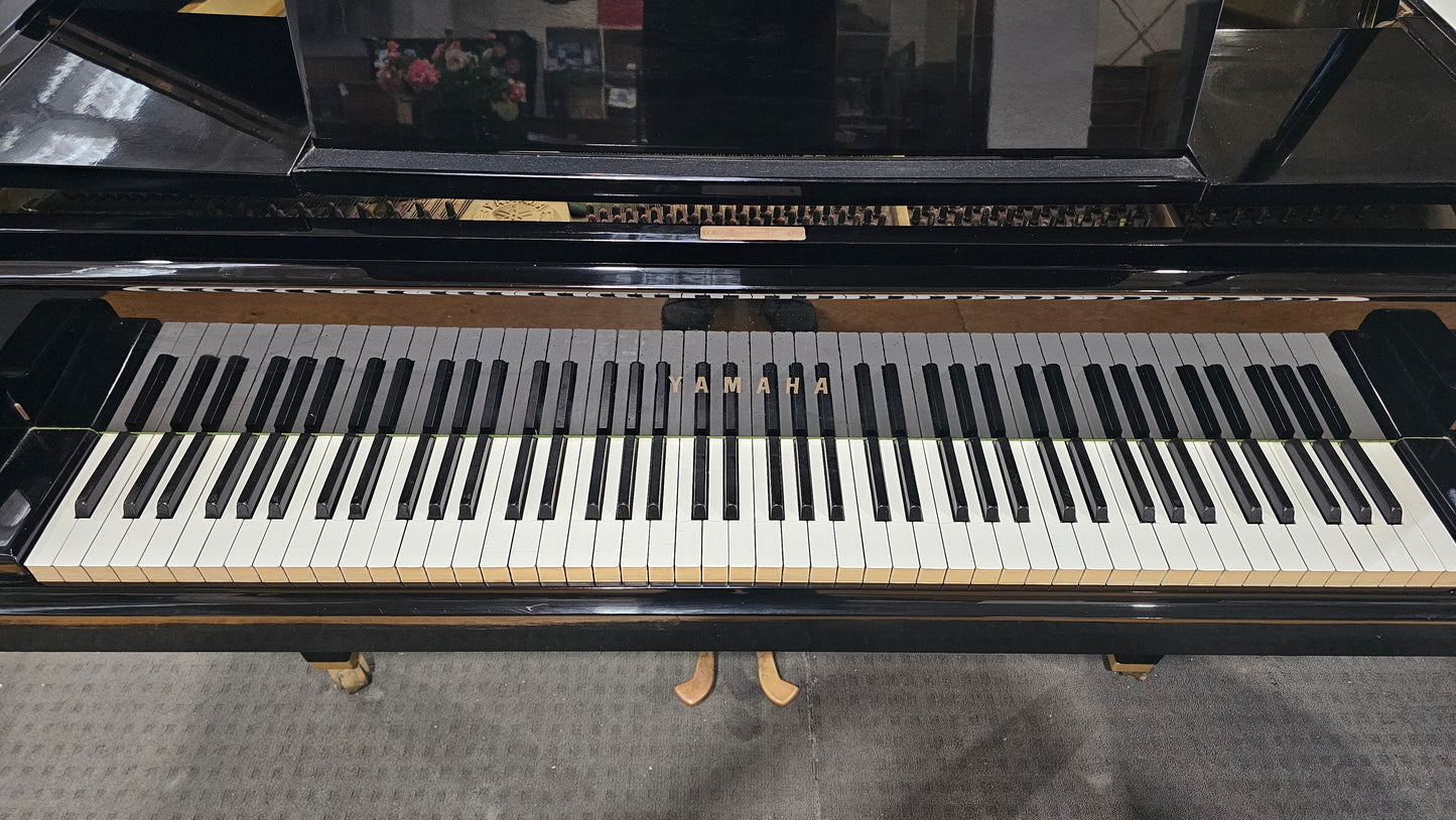 Yamaha G1 Baby Grand Piano