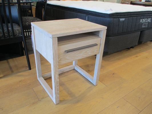 Porto Nightstand "Coastal Brushed Oak"