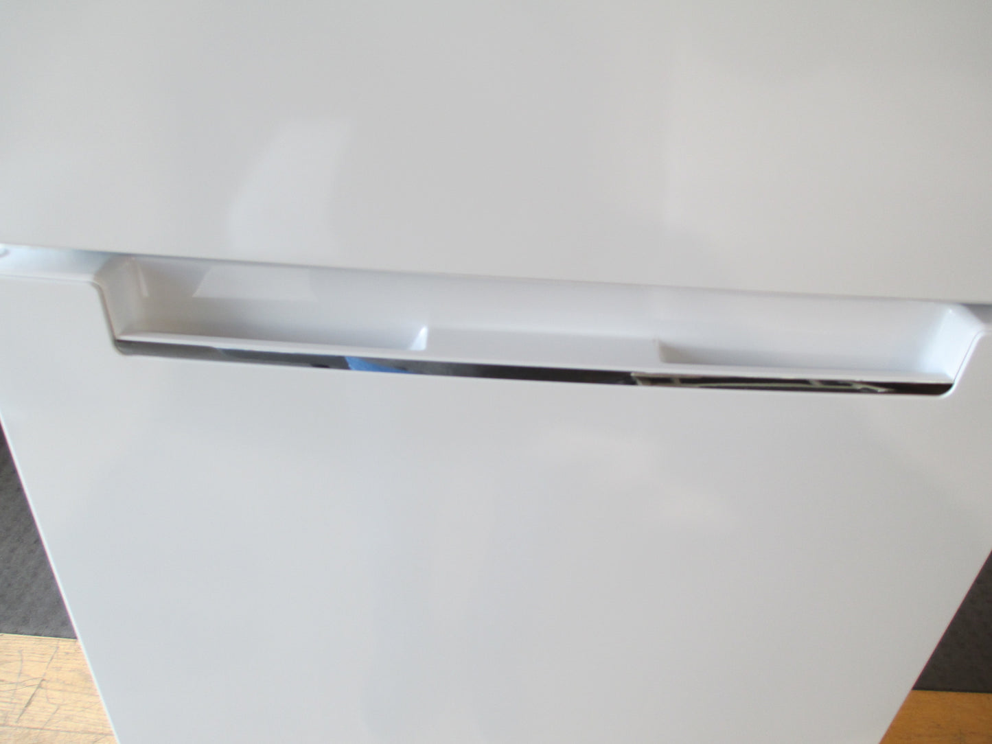 Haier 334L Top Mount Fridge Freezer - HRF360TW3