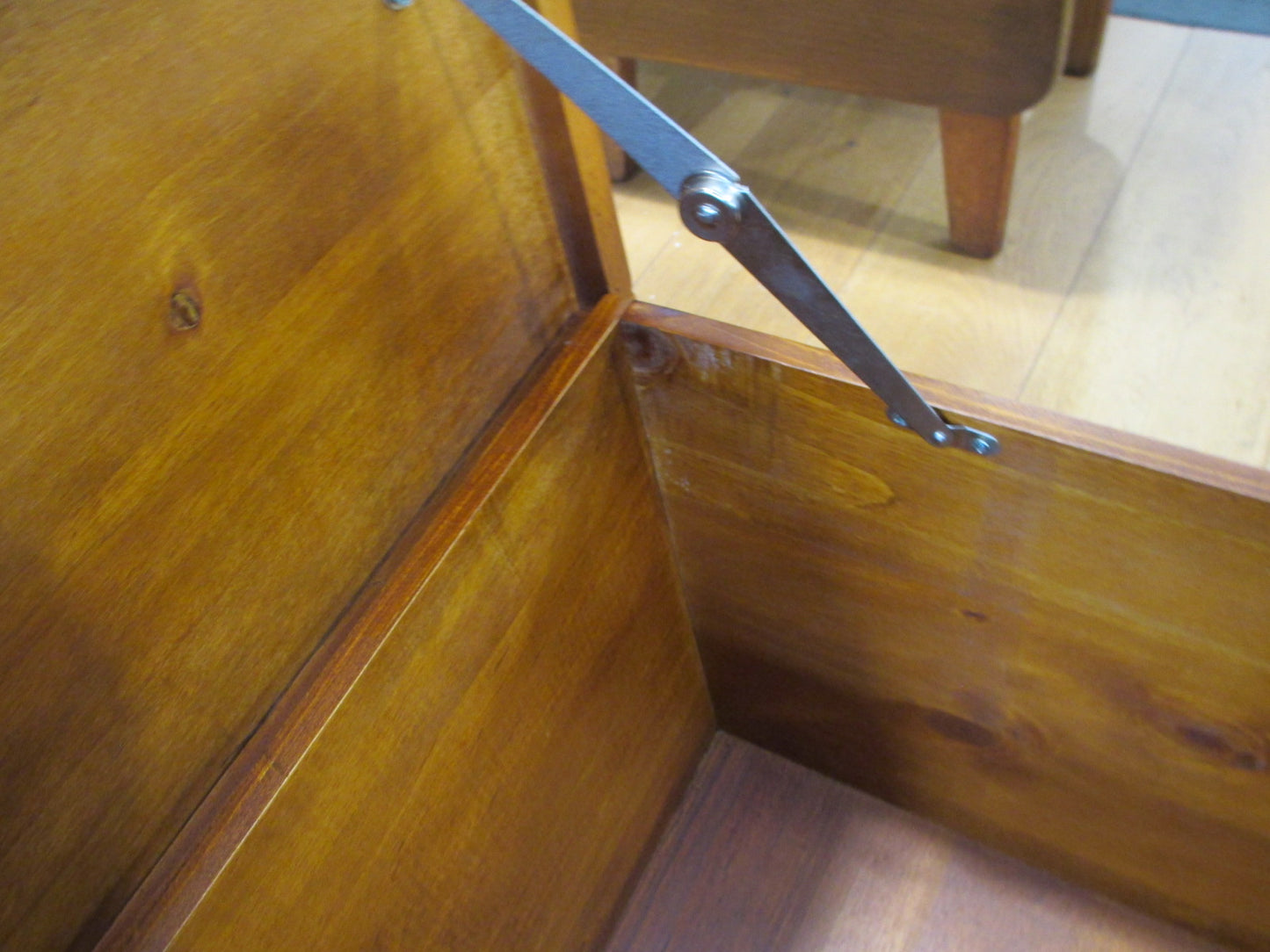 Pine Blanket Chest