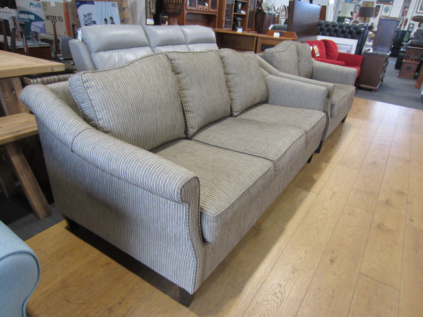 Greenslades 'Balmoral' 2 + 3 Seater Lounge Suite